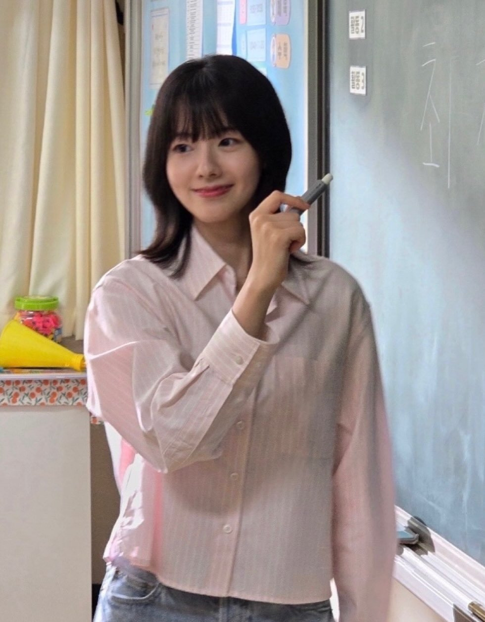 참교육-5화-최지선-선생역-송시안-배우-인스타-7-이미지