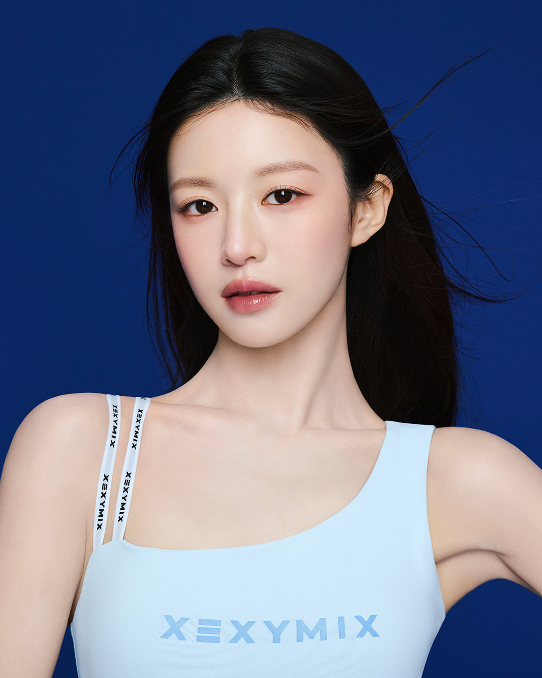 젝시믹스의-모델이-된-고윤정의-레깅스-화보-0-이미지