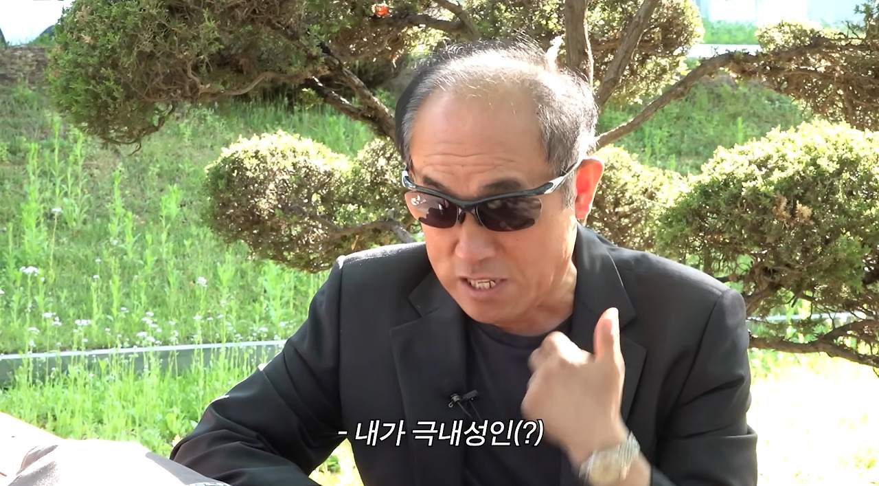 고령화시대-잘-타고난-65세-연예인-지망생-할아버지.jpg-10-이미지