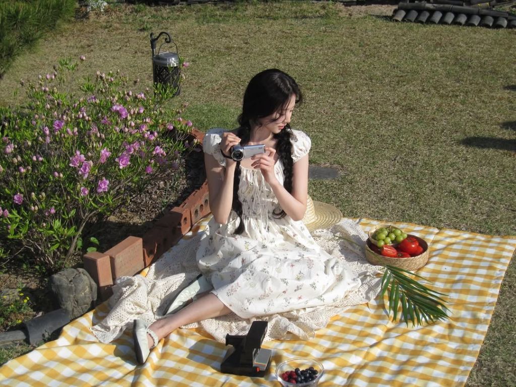 배우-김민주.jpg-4-이미지