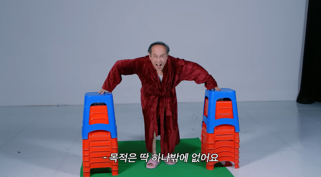 고령화시대-잘-타고난-65세-연예인-지망생-할아버지.jpg-1-이미지
