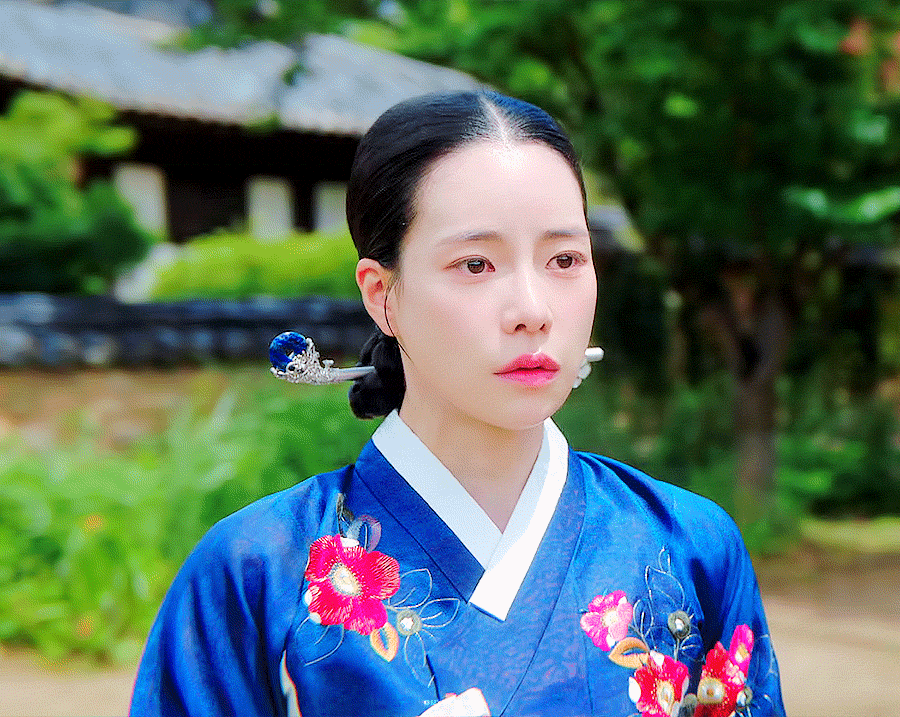 다잘맞아서-한복-다입혔다는-옥씨부인전-임지연-착장.jpgif-11-이미지