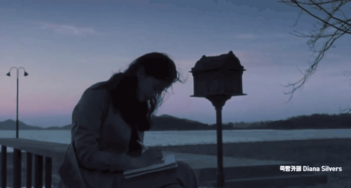 자꾸-지금이-97년이래요;;-여기-99년이걸랑요?.gif-10-이미지