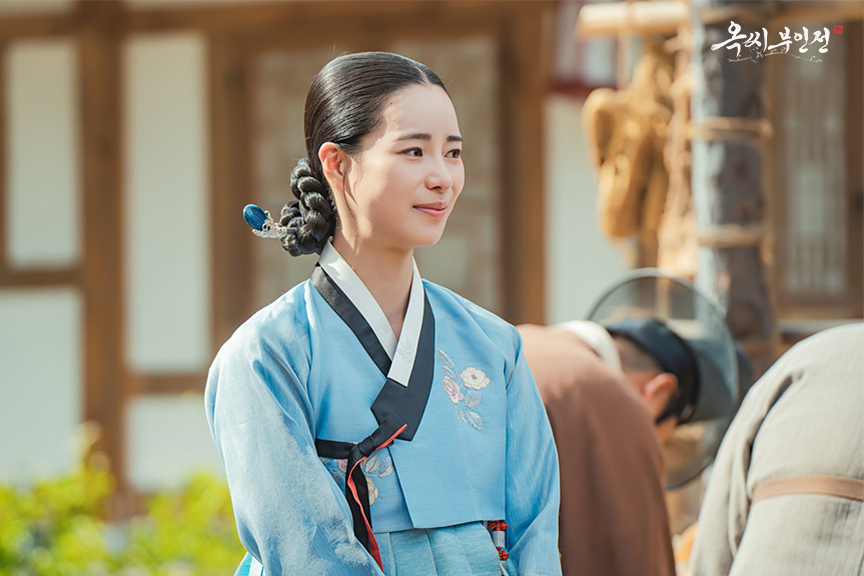 다잘맞아서-한복-다입혔다는-옥씨부인전-임지연-착장.jpgif-5-이미지