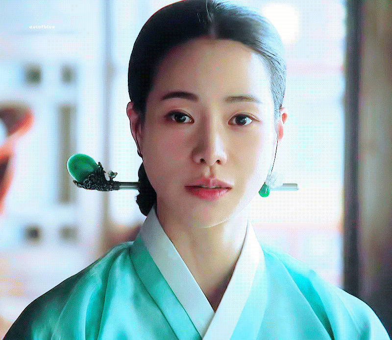 다잘맞아서-한복-다입혔다는-옥씨부인전-임지연-착장.jpgif-38-이미지