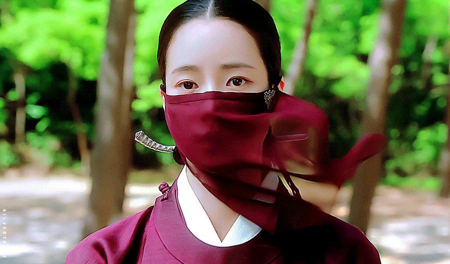 다잘맞아서-한복-다입혔다는-옥씨부인전-임지연-착장.jpgif-22-이미지